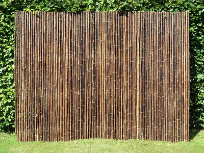 Fence with wire (black)